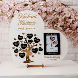 Podziękowanie dla Rodziców w Kształcie Serca z grawerowana personalizacja. Drzewko ze złotej lustrzanej pleksi z grawerowanymi serduszkami z sentencjami.
