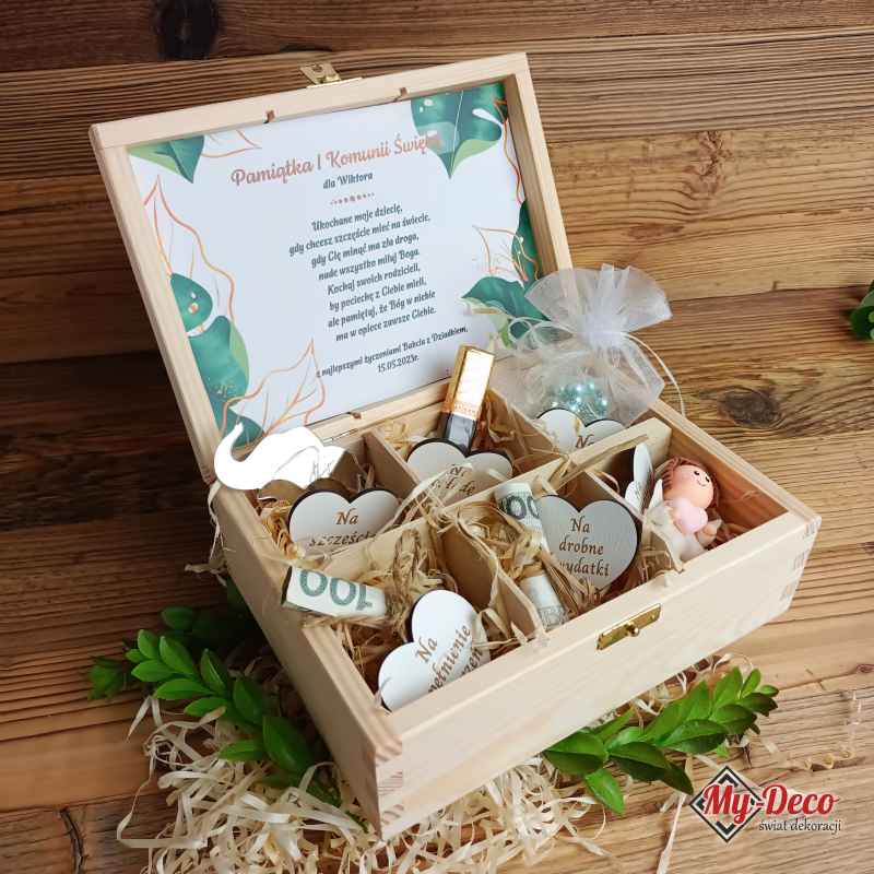 Pamiątka Komunijna drewniane pudełko herbaciarka dla dziecka