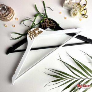 Wieszaki Ślubne 'Para Młoda' - Złote Wieszaki na Suknię Ślubną i Garnitur - Prezent Ślubny