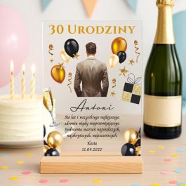 Akrylowa Statuetka na 50 Urodziny dla Mężczyzny z kolorowym nadrukiem uv.