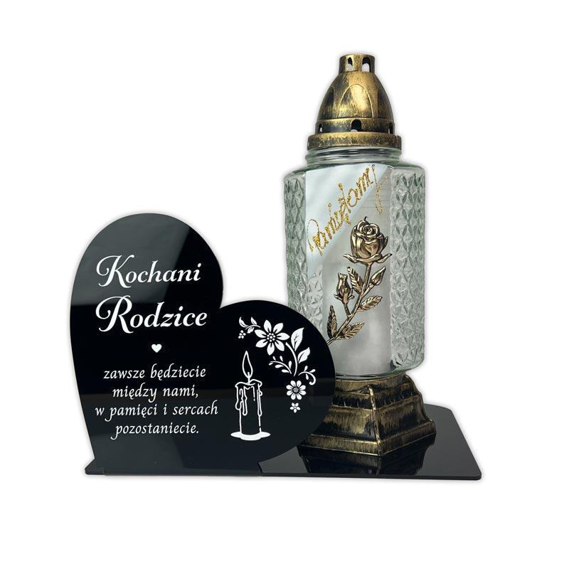 Dekoracja Nagrobna Serce Personalizowane dla Mamy z nadrukiem uv. Statuetka o wymiarach 28x18 cm ze stałą sentencją i obok nadrukowana grafika świeczki.