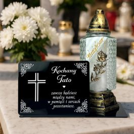 Statuetka na Grób pod Znicz Dekoracja Nagrobka z czarnej lustrzanej pleksi z dedykacją.