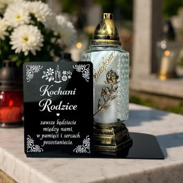 Statuetka z Pleksi na Cmentarz Dedykacja dla Mamy. Personalizowana statuetka na grób z czarnej pleksi 19x28 cm.