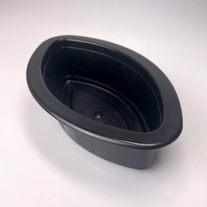 Czarna doniczka na kwiaty na grób