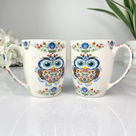 Zestaw 2 Kubków Sowa Etno Prezent dla Nauczyciela MD1470. Zestaw 2 kubków ceramicznych Classic Sowy Etno 360 ml z kolorową sową, etniczny wzór, idealny prezent dla nauczyciela lub na zakończenie roku szkolnego