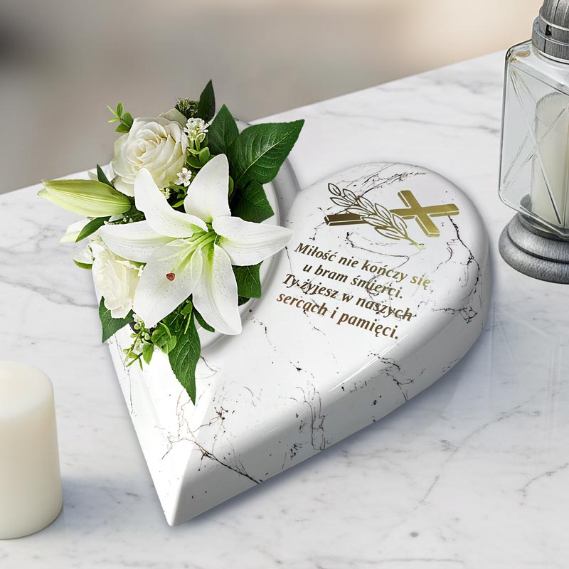 Biała doniczka na cmentarz Serce